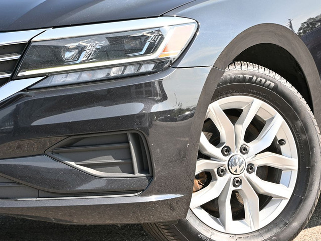 2020 Volkswagen Passat Comfortline Auto ~Bluetooth ~Backup Cam in Cars & Trucks in Barrie - Image 2