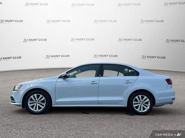2017 Volkswagen Jetta Sedan Wolfsburg Edition in Cars & Trucks in Ottawa - Image 3