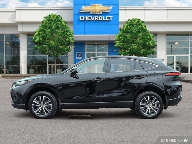 2023 Toyota Venza LE | Accident free | Backup cam in Cars & Trucks in Oshawa / Durham Region - Image 2