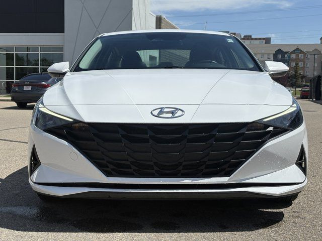 2022 Hyundai Elantra Preferred | BackUp Camera | Push to Start in Cars & Trucks in Calgary - Image 2