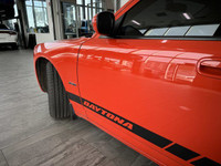 UCONNECT HANDS-FREE COMMUNICATION, P245/45R20 ALL-SEASON PERFORMANCE BSW TIRES, PWR SUNROOF, 29V R/T... (image 8)