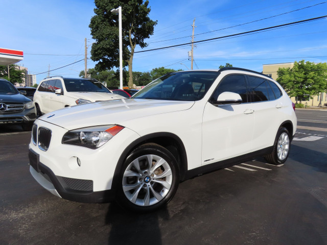 2014 BMW X1 XDRIVE28i AWD - LEATHER - MOONROOF !!! in Cars & Trucks in Oakville / Halton Region - Image 4