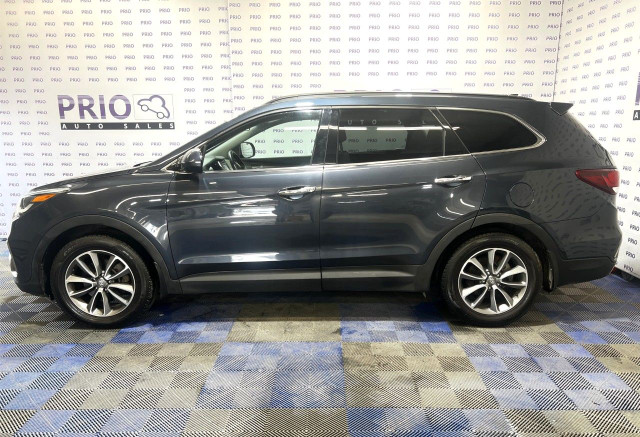 2018 Hyundai Santa Fe XL in Cars & Trucks in Ottawa - Image 2