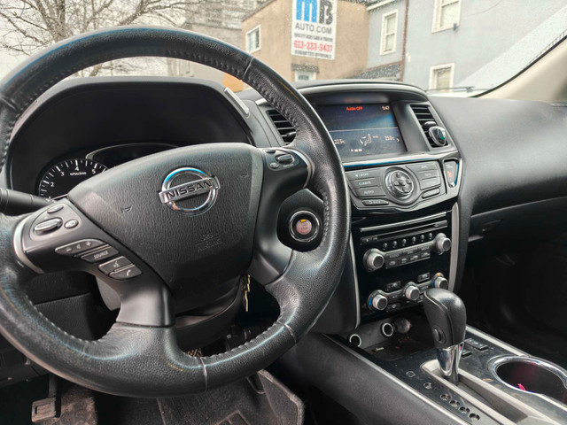 2017 Nissan Pathfinder SV in Cars & Trucks in Ottawa - Image 3