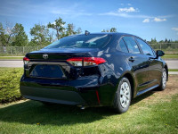 Stock#: 250405AThe 2023 Toyota Corolla LE 4dr Sedan LE Grade for the Canadian market offers a blend... (image 2)