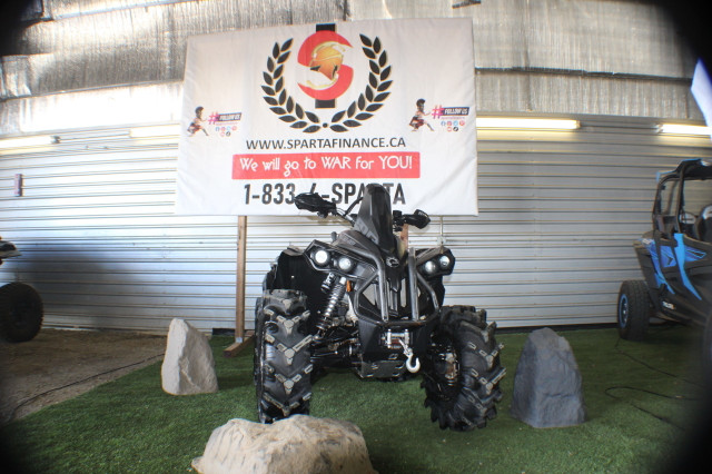 2020 CAN AM RENEGADE X MR 1000R: $106 BW! in ATVs in Thunder Bay - Image 3