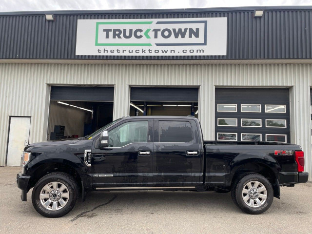 2021 Ford Super Duty F-350 SRW in Cars & Trucks in Ottawa
