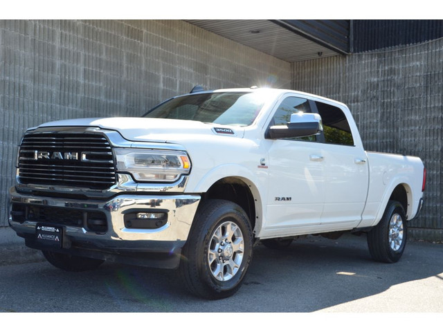 2020 Ram 3500 Laramie 4x4 DIESEL Crew Cab 6’4 Box in Cars & Trucks in Burnaby/New Westminster - Image 2