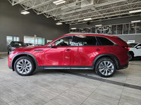 Heated Steering Wheel | Remote Start | Dual-Zone Climate Control | Sunroof / Moonroof | Panoramic Su... (image 3)