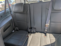 The 2015 Chevrolet Suburban LTZ blends full-size SUV capability with premium luxury and comfort. Out... (image 9)