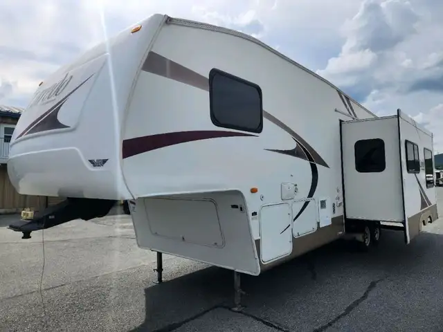 2006 Keystone Laredo 30BH *Lits superposes* in RVs & Motorhomes in Thetford Mines - Image 11