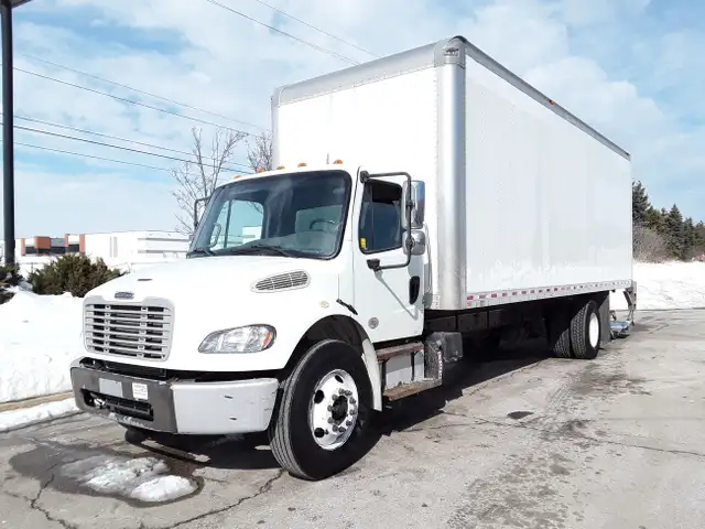 2018 Freightliner M2 106 Straight *BOGO or 6% Dep Match* in Heavy Trucks in Oakville / Halton Region - Image 6