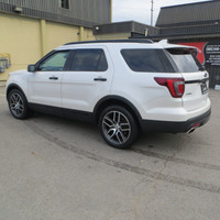 This ONE OWNER NO ACCIDENTS/2016 Ford Explorer Sport is a stylish and reliable SUV with plenty of ro... (image 3)