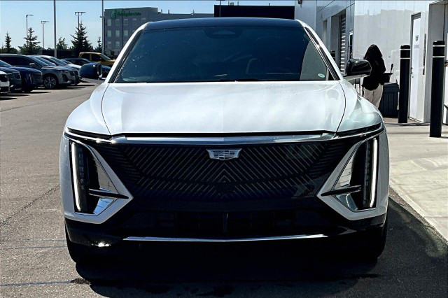 2024 Cadillac LYRIQ in Cars & Trucks in Calgary - Image 2