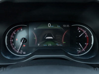 Recent Arrival!Odometer is 600 kilometers below market average!Clean Car fax Report and Accident fre... (image 6)