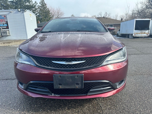 2016 Chrysler 200 4dr Sdn S FWD in Cars & Trucks in Mississauga / Peel Region - Image 3