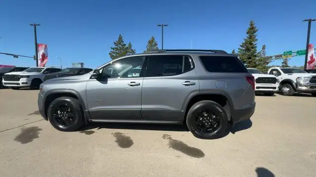 2022 GMC Acadia AT4 | Sunroof | Remote Start in Cars & Trucks in Edmonton - Image 9