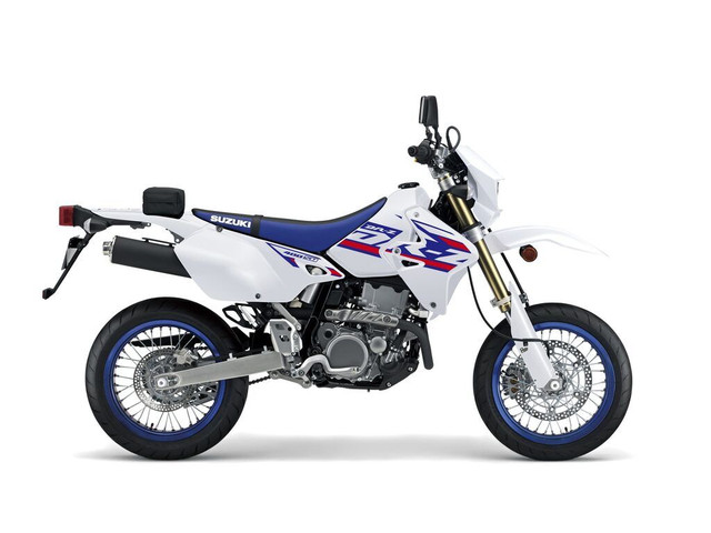 2024 Suzuki DR-Z400SM in Street, Cruisers & Choppers in Guelph - Image 3
