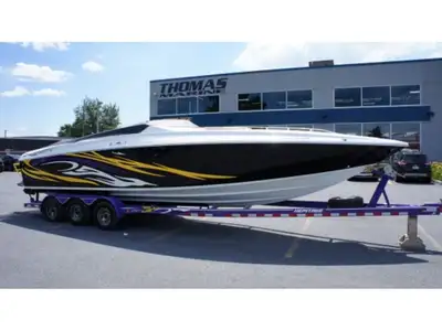 OUTLAW 30' TWIN 496 MAG BR I - TWIN MERCRUISER 496MAG MPI - PIEDS BRAVO I - HEURES MOTEURS: 730 - RE...