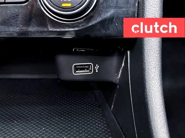 2019 Volkswagen Jetta Highline w/ Apple CarPlay, Heated Front Se in Cars & Trucks in City of Toronto - Image 39