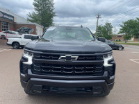 Fog Lights, Aluminum Wheels, Remote Start, EZ Lift Tailgate, Forward Collision Alert! A versatile be... (image 1)