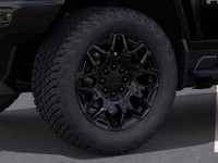 Le GMC Hummer EV 2025, un VUS 100% électrique, se distingue par son design audacieux, sa technologie... (image 8)