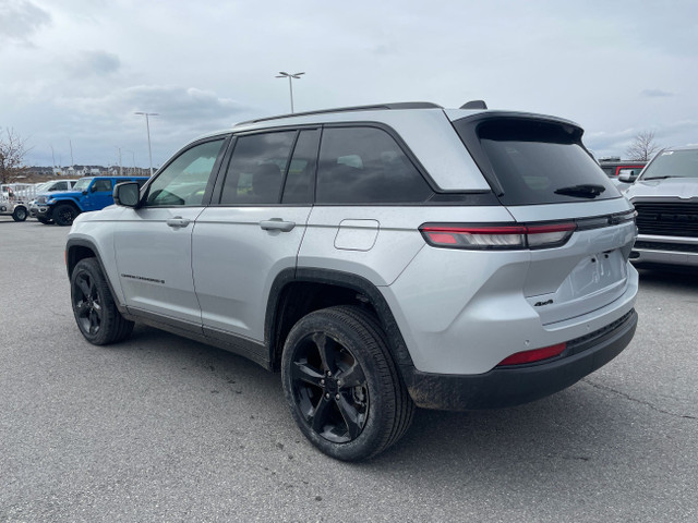 2024 Jeep Grand Cherokee ALTITUDE in Cars & Trucks in Ottawa - Image 4