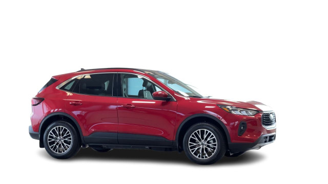 2024 Ford Escape PHEV FWD Fresh Trade! Plug-in! Low kms! Local U in Cars & Trucks in Regina - Image 2