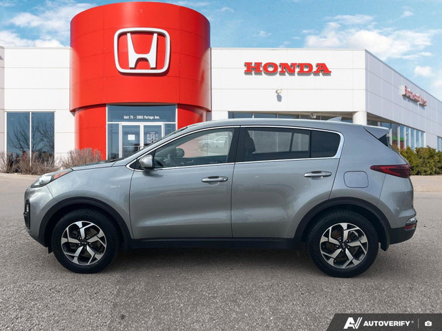2020 Kia Sportage LX Locally Owned in Cars & Trucks in Winnipeg - Image 3
