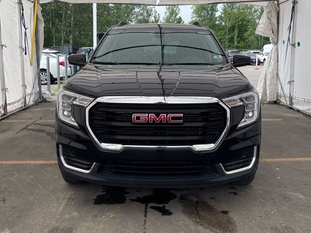 GMC Terrain SLE AWD *SIEGES CHAUF* CARPLAY *DEM. DISTANCE* USB 2 in Cars & Trucks in Laurentides - Image 4