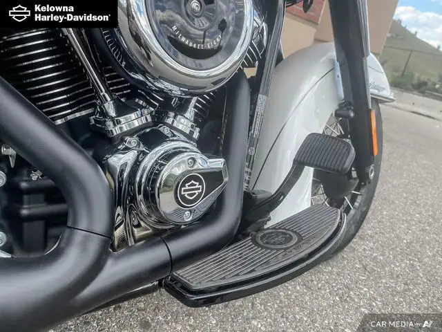 2025 Harley-Davidson Softail FLHC - Heritage Classic in Street, Cruisers & Choppers in Kelowna - Image 18
