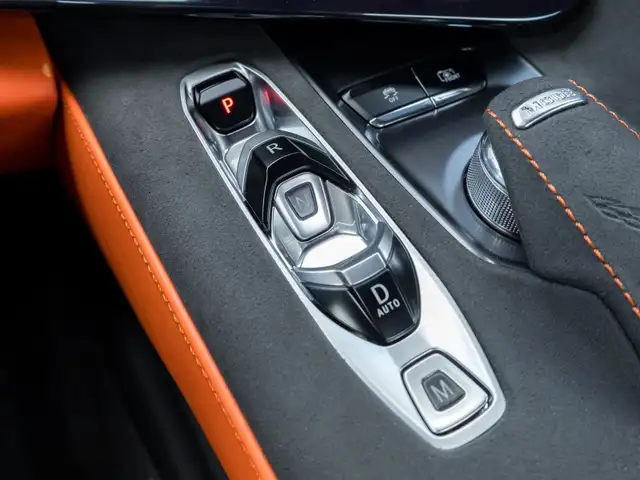 2025 Chevrolet Corvette E-RAY 3LZ- Performance Exhaust in Cars & Trucks in Markham / York Region - Image 33
