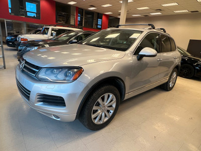 2014 Volkswagen Touareg V6 AWD AUTOMATIQUE FULL AC MAGS CUIR TOI