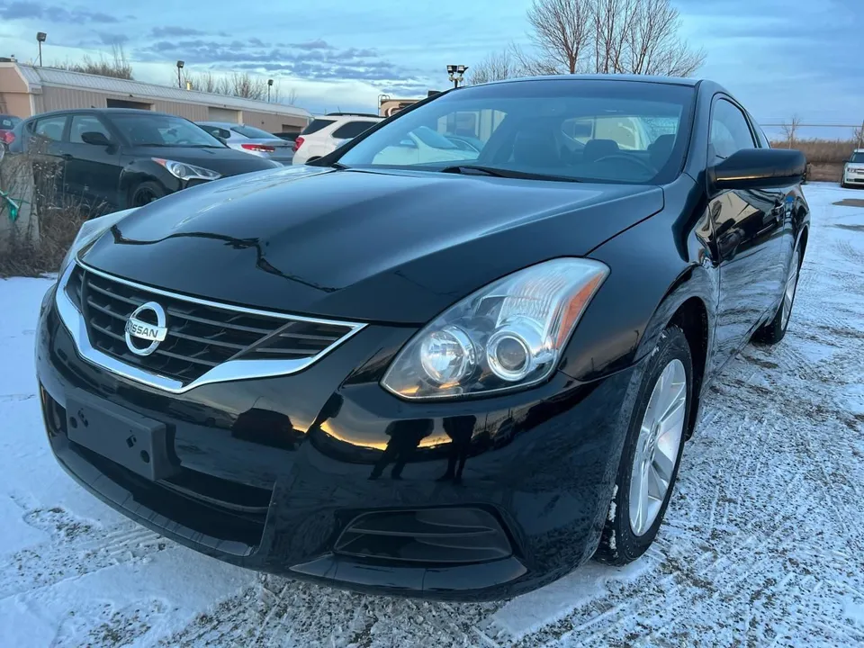 2013 Nissan Altima 2.5S Leather Heated Seats Sun Roof Back Up C