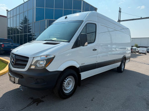 2014 Mercedes-Benz Sprinter Van CARGO
