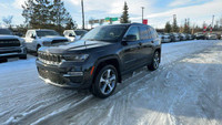 This Jeep Grand Cherokee is equipped with: Capri Leatherette Seats w/Perforated Inserts, CommandView... (image 7)