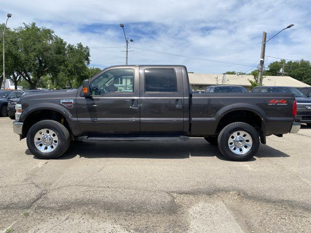 2008 Ford Super Duty F-250 SRW Lariat | Crew Cab 156 | Adjust in Cars & Trucks in Edmonton - Image 3