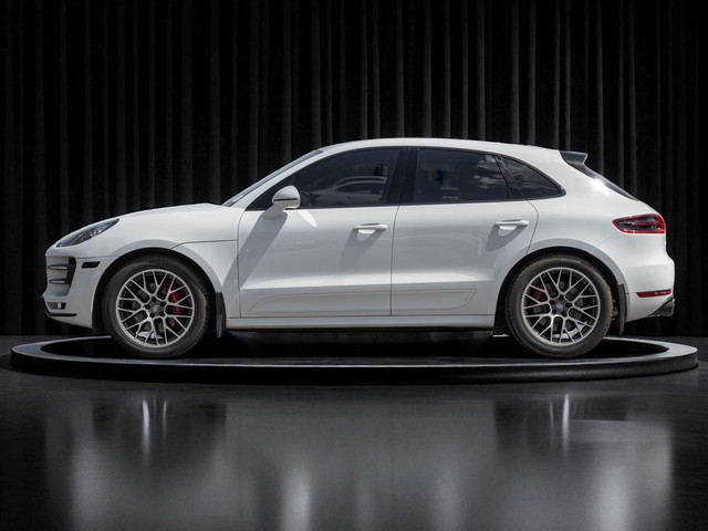 2017 Porsche Macan AWD 4dr Turbo in Cars & Trucks in Calgary - Image 2