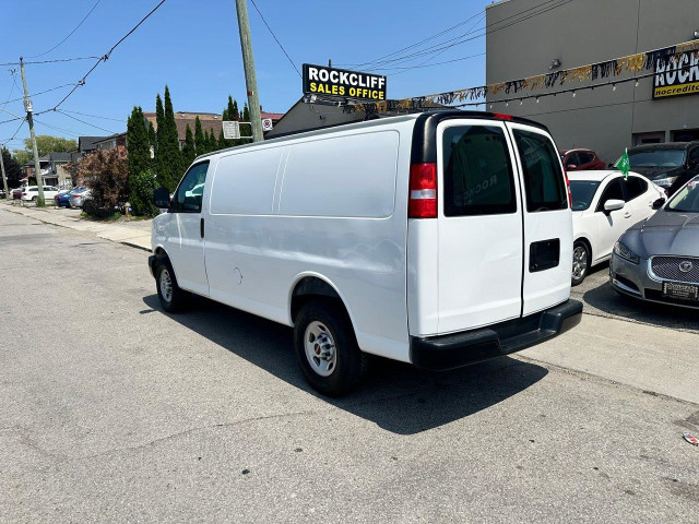 2020 GMC Savana Cargo Van 2500 in Cars & Trucks in City of Toronto - Image 3