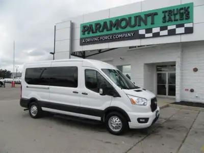 V6 GAS ENGINE, AUTO TRANS, A/C, POWER WINDOWS & LOCKS WITH KEYLESS ENTRY, TILT STEERING WITH CRUISE...