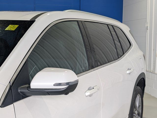 2025 Buick Enclave Preferred- Technology Pkg - Trailering Pkg in Cars & Trucks in Barrie - Image 4