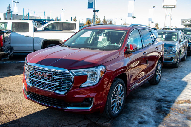 2024 GMC Terrain Denali GMC PRO SAFETY PLUS PKG | HEAD-UP DIS... in Cars & Trucks in Edmonton