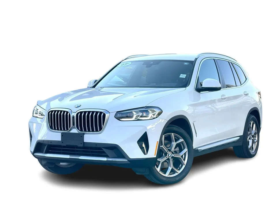 2022 BMW X3 XDrive30i AWD | Apple Car Play | Heated Seats & Whee
