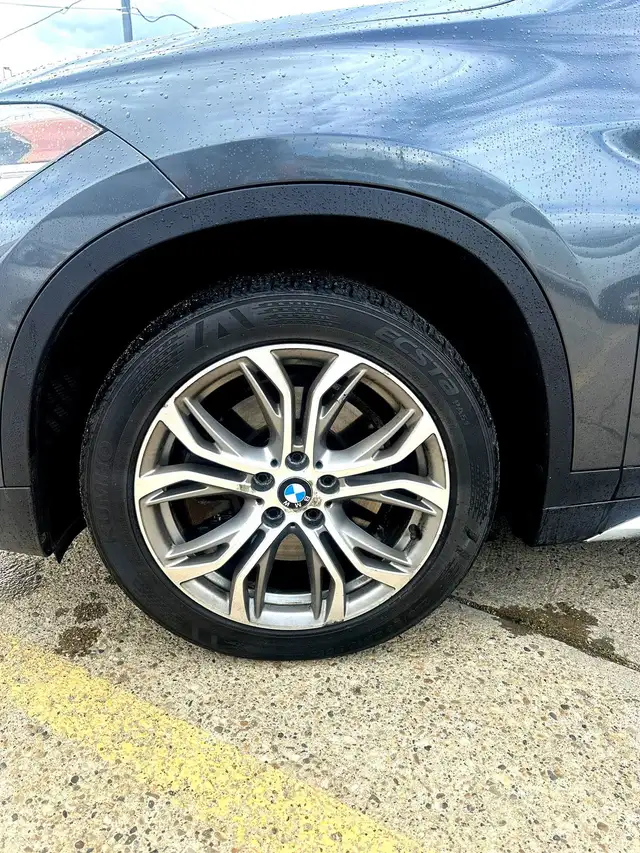 2017 BMW X1 xDrive28i in Cars & Trucks in Edmonton - Image 13