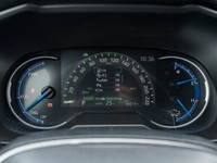 Recent Arrival! Odometer is 25932 kilometers below market average! Clean Car fax Report and Accident... (image 6)