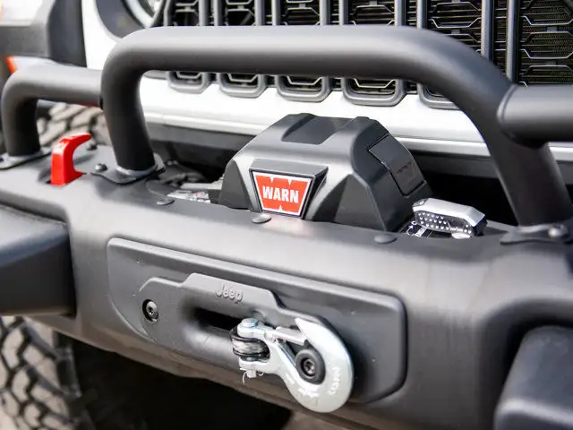 2025 Jeep Wrangler Rubicon, 2 Inch Lift, 38 Inch Tires & MORE in Cars & Trucks in Calgary - Image 4