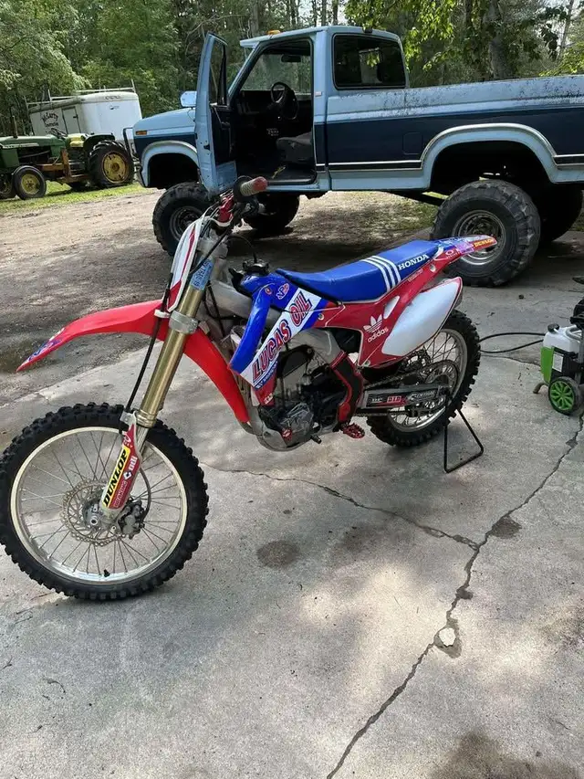 2014 HONDA CRF250R-CUSTOM! in Dirt Bikes & Motocross in Edmonton - Image 5