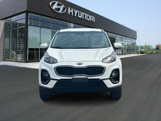 2022 Kia Sportage LX in Cars & Trucks in Oshawa / Durham Region - Image 2