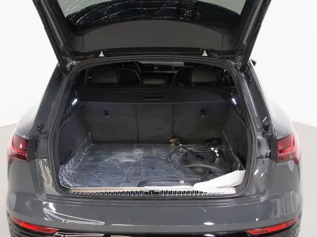 2024 Audi Q8 e-tron BANG OLUFSEN | 21 WHEELS | PANO in Cars & Trucks in Mississauga / Peel Region - Image 8