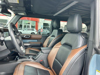 This 2023 Ford Bronco Outer Banks is a head-turner, boasting a Velocity Blue Metallic exterior and a... (image 8)